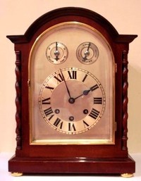 Mahogany 8 day Westminster Chime Bracket Clock