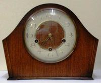 English 8 Day Westminster Chime Mantel Clock